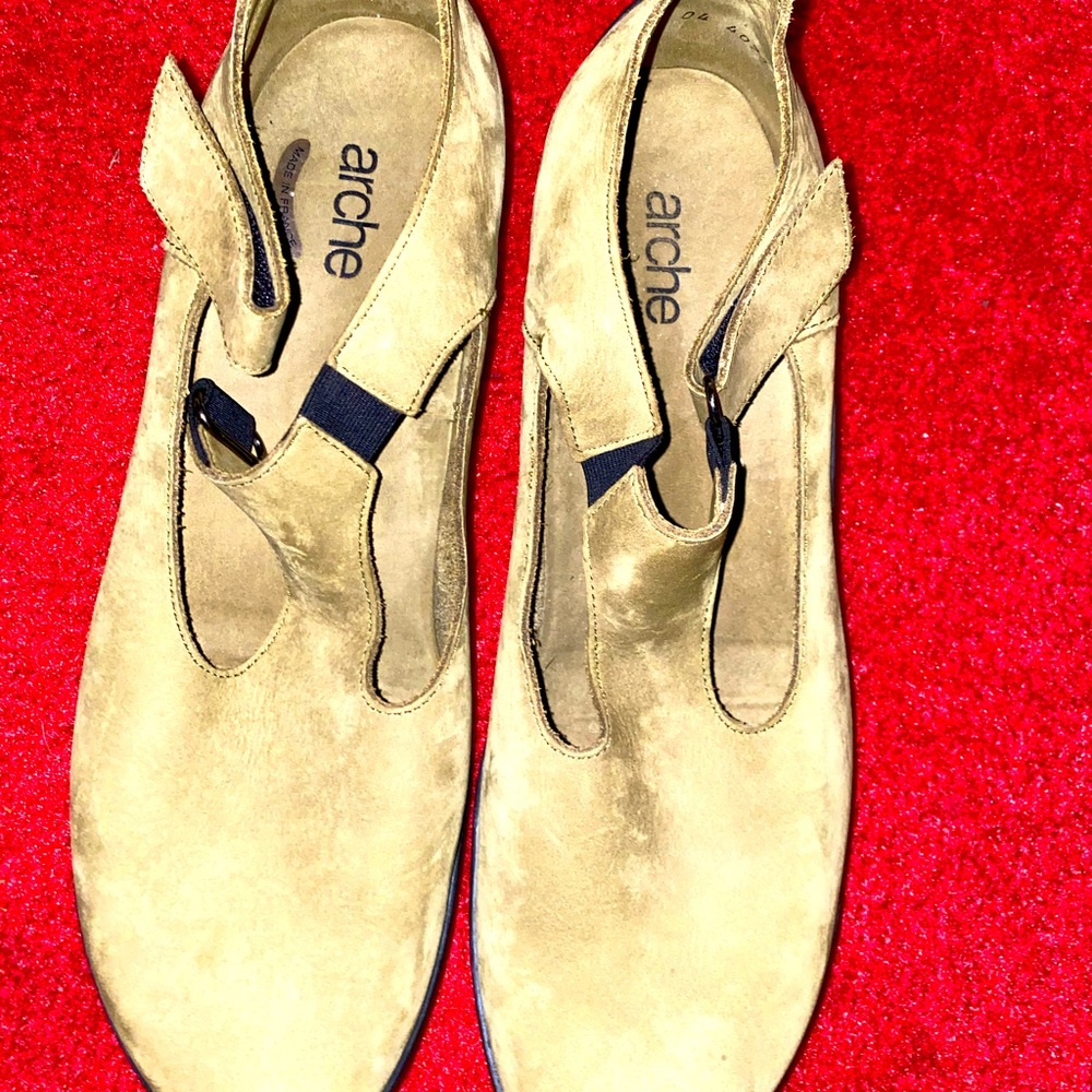 Arche shoes
